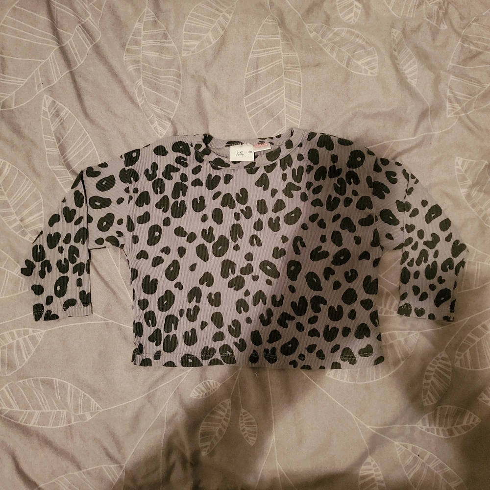(6/$18) 9-12m ZARA Leopard Print Kids Top - Black and Gray Size
